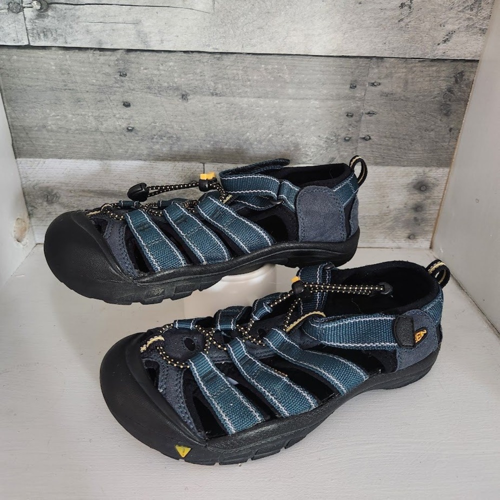 Keen Newport H2 Kids Blue Black Sport Sandals Water Shoes Hiking Bungee Strap